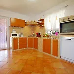 House Mauro בית נופש *