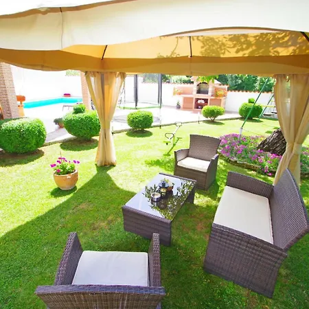 House Mauro Holiday home