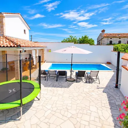 House Mauro Sajini